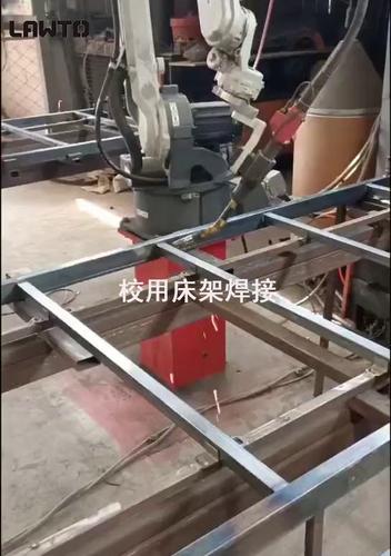 焊接机器人
